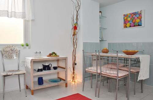 Thessaloniki City Centre Apartment | Short Stay Studio