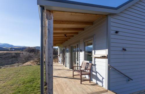 Lower Shotover Ski Chalet | Shotover Country Cottages