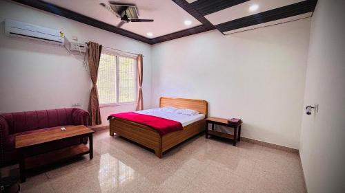 Mirzapur Hotel | Shubhanjali Palace