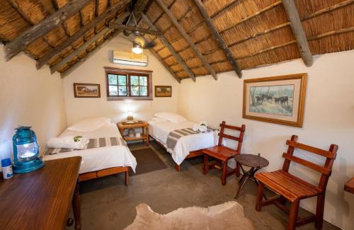 Hoedspruit Cabin | Shumba Safari Bush Camp