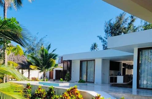 Jambiani Villa | Shungi Villa Zanzibar Trips Included from 3 nights