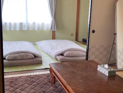 Kaga House | SIBARIAN Guest House