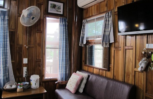 Ko Sichang Hotel | Sichang My Home