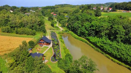 gmina Tarnowiec House | Siedlisko Sielska Dolina Nad Stawem luksusowy domek całoroczny z klimatyzacją