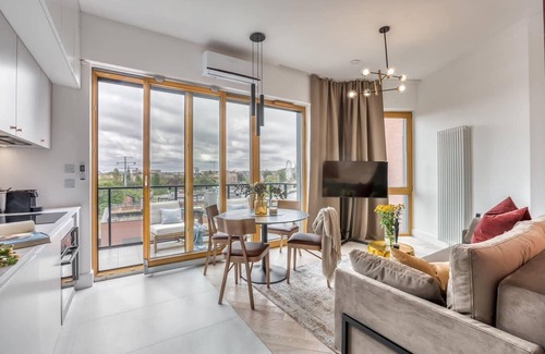 Gdansk City Center Apartment | Sienna Grobla 6A Beautiful Apartament Parking