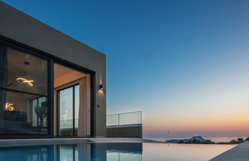 Agios Vasileios Villa | Sigma Villa, Private Heated Swimming Pool Garden, Panoramic Sunset