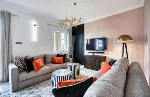 Swiss City Apartment | Signature Agadir Villa Luxe for 4 or 6 PX