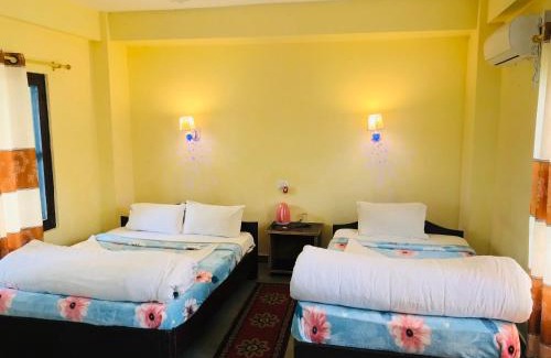 Sauraha Hotel | silent park