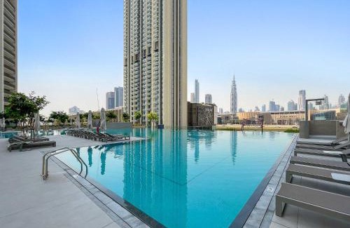 Trade Center Apartment | Silkhaus lavish 1BDR in new tower with pool & gym access