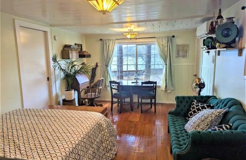 Westlake Apartment | Siltcoos Station