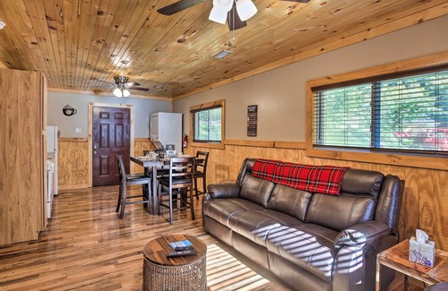 Beattyville Cabin | Silver Creek Cabin w/Hiking < 1 Mi to Town!