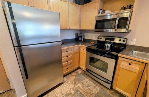 River Run Hotel | Silver Mill 8304