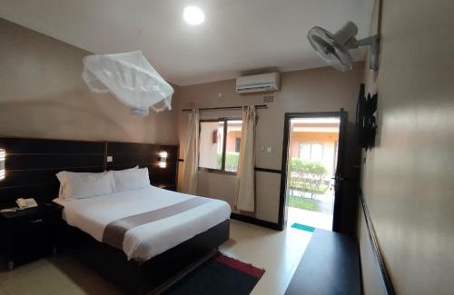 Senga Hotel | Silver Sands Holiday Resort