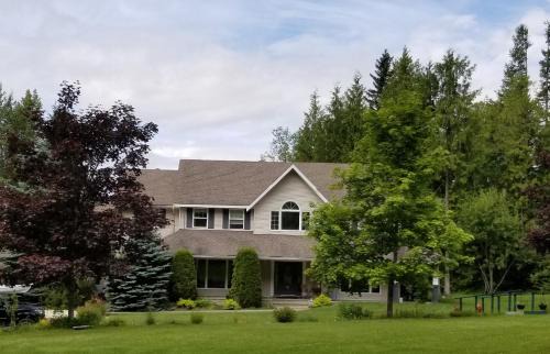 Silver Star Mountain Bed & Breakfast | Silver Star Bed and Breakfast