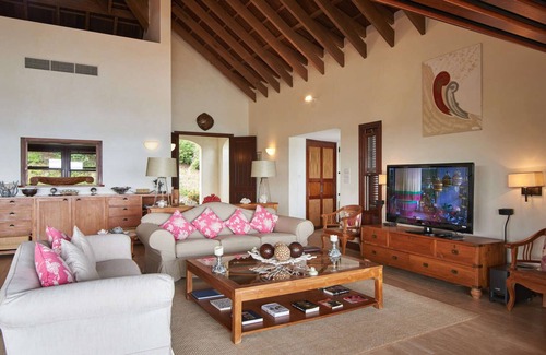 Carenage Villa | Silver Turtle Luxury villa