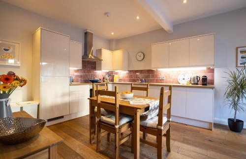 Meads House | Silverdale Mews