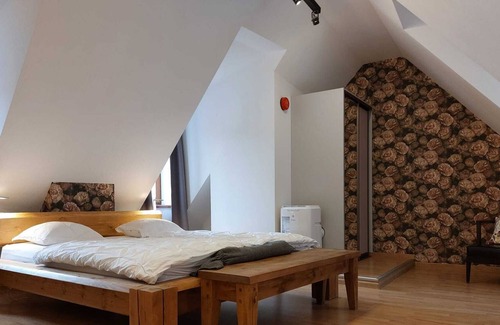 Old Town Apartment | Silversmith's Residence. Split Level Apartment.
