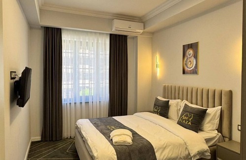 Vagharshapat Hotel | Sim plaza