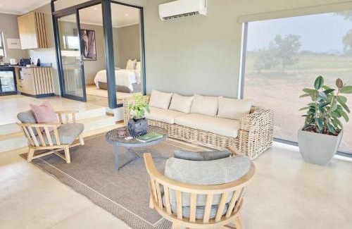 Malelane Ski Chalet | Simbini Sunset Cottage