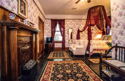 Toccoa Bed & Breakfast | Simmons-Bond Inn Bed & Breakfast