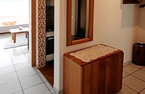 Orselina Apartment | Simple apartment on the 2nd floor for 1-3 persons.