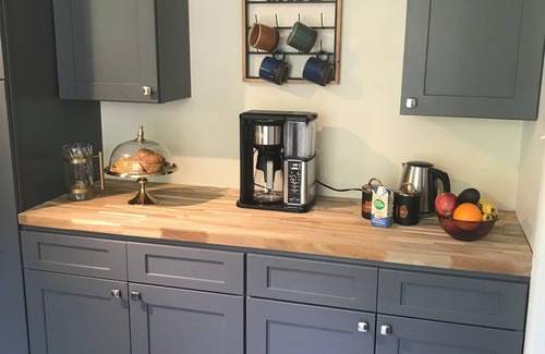 Cleveland Heights House | Simple, Chic 3-bedroom house in Cleveland Heights- Close to Cleveland Clinic