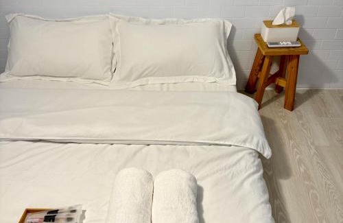 Gushan District House | Simple Dog Bungalow