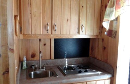 Sundance House | Simple Weekend Getaway near the Black Hills Region of South Dakota