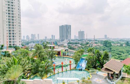 Panunggangan Utara Apartment | Simply and Cozy Pool View 2BR at Great Western Apartment By Travelio