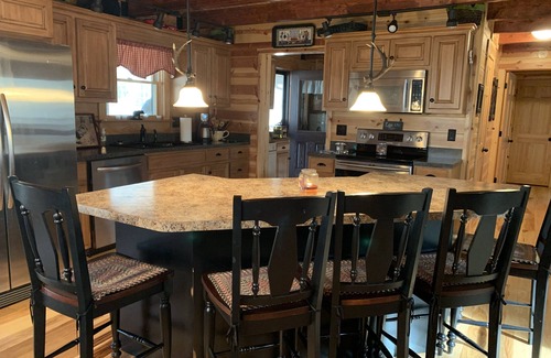 Pipestem Cabin | Simply Southern Cabin Vacation Fun!