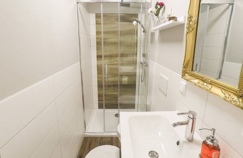 Dersdorf Apartment | Single apartment trust at Köln Messe Bonn Phantasialand