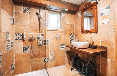 Zalec Bed & Breakfast | Single bedroom at the idyllic location surrounded by nature