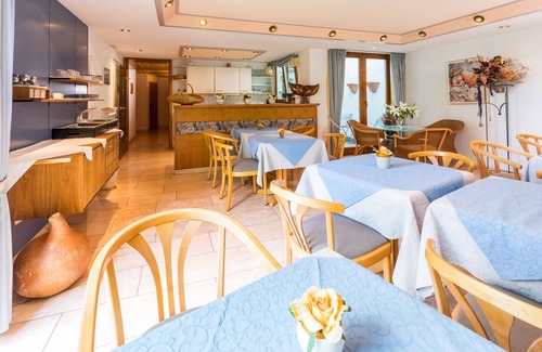 Gailingen Apartment | Single room 1 with shower and WC