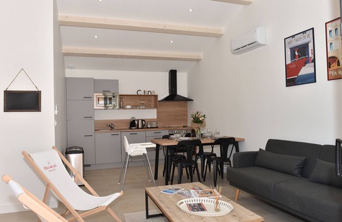 Saint Vivien House | Single-story House with Parking and Air Conditioning near Châtelaillon-Plage