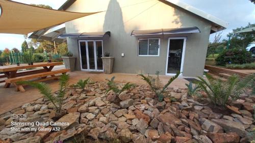 Dullstroom Villa | SiriMiri Cottage Dullstroom