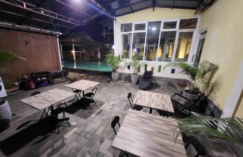 Temanggung House | Siti Villa Srimpi Minimalist