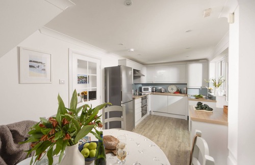 Porthtowan House | Situated only sixty meters from the Blue Flag sandy beach in the charming coastal village of Porthto