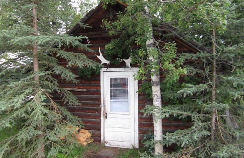 Tagish Resort | Six Mile River Resort