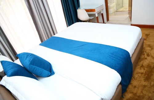 Kisumu Bed & Breakfast | SixPoint Victoria