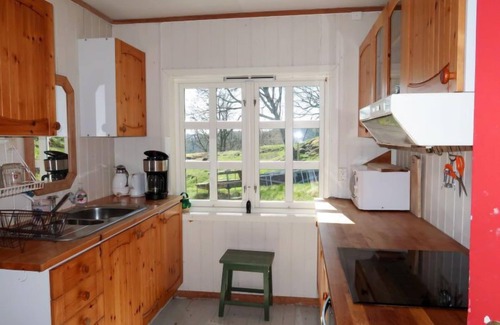 Austevoll House | Sjøhytta by Interhome