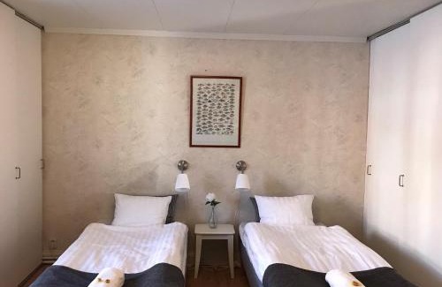 Skarplinge Bed & Breakfast | Skärplinge Gästis B&B