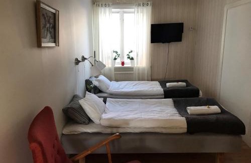 Skarplinge Bed & Breakfast | Skärplinge Gästis B&B