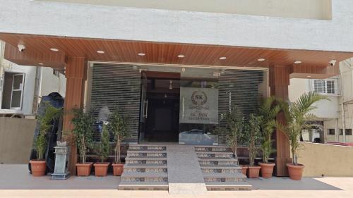Nashik Hotel | SK inn