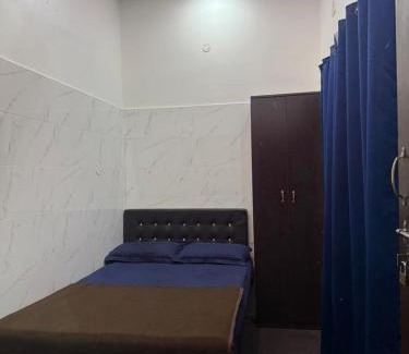 Nagore House | SK Residence (Located 10 Meter from Nagore Dargah Main Entrance)