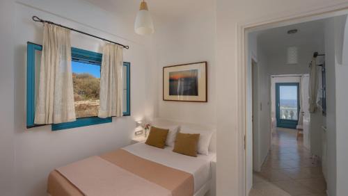 Vourvoulos Apartment | Skarmoutsos Holiday Home