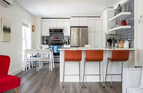 Meaford Apartment | "Ski" at Hills Meaford | 2BD Suite + Bunk Beds