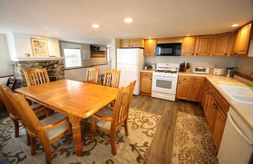 Mount Sunapee House | Ski by day.Stargaze at the lake by night