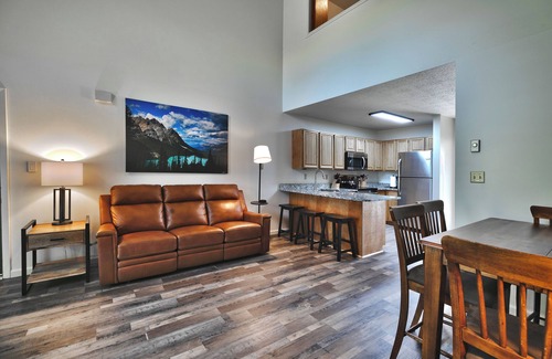 Wolf Creek Condo | Ski Condo on the golf course
