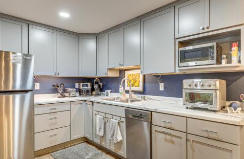 Upson Apartment | Ski-InandSki-Out Condo in Upson - Walk to Lake