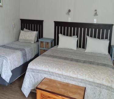 Colesberg Cabin | Skietberg Lodge